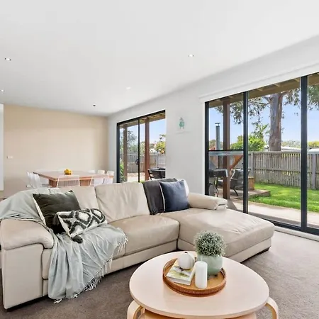 Park View Coastal Oasis Barwon Heads Pet Friendly Villa Exterior photo