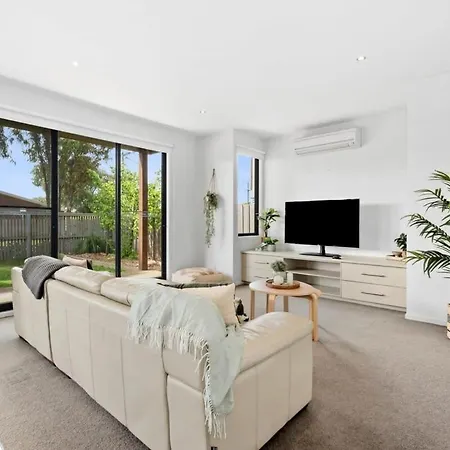 Park View Coastal Oasis Barwon Heads Pet Friendly Villa Exterior photo